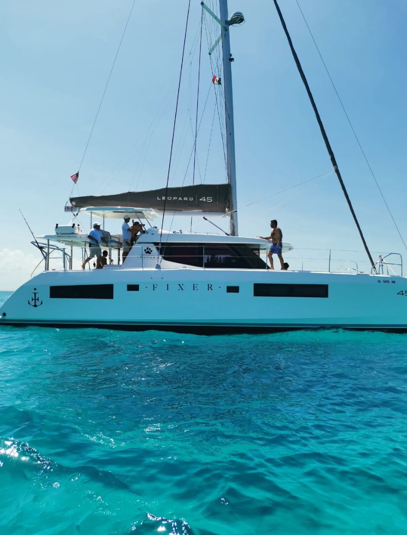 Yacht 1