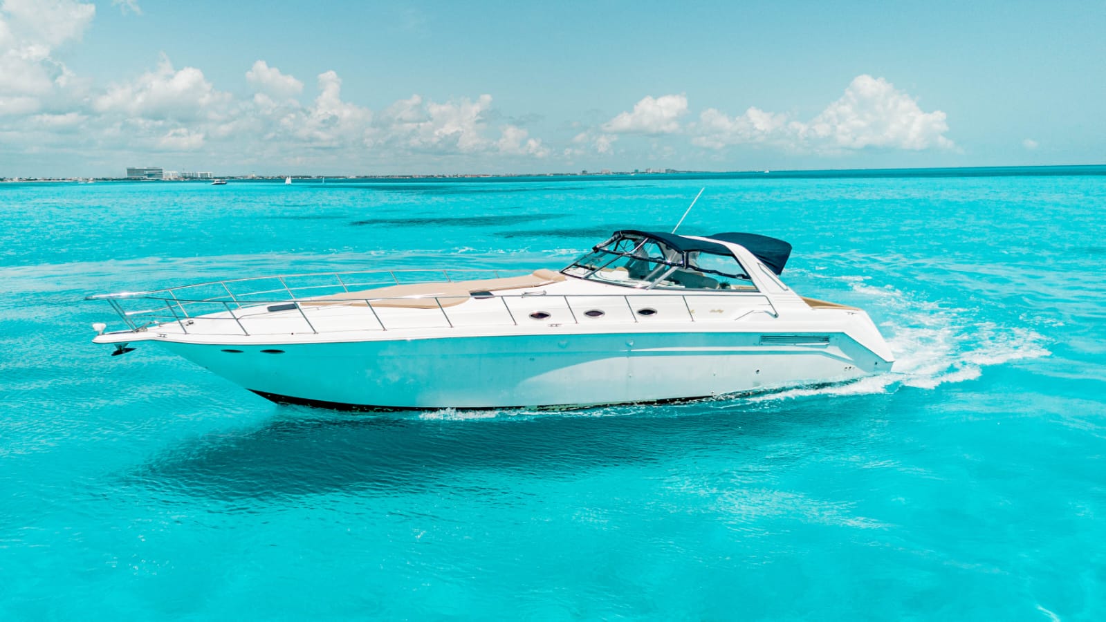 Yacht 1